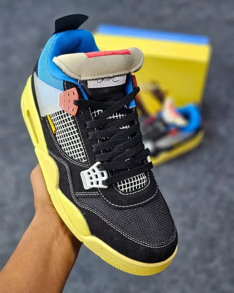 Air J4 Union Off Noir | TOP