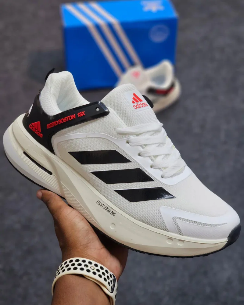 Adizero Boston 13